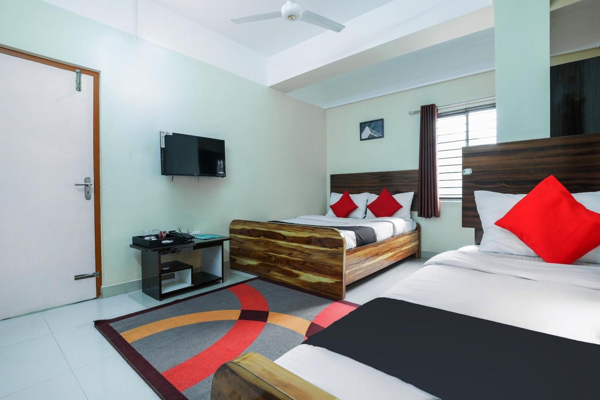 Hotel O Central Inn Dispur Екстериор снимка